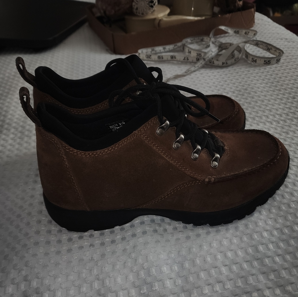Lands' End Brown Suede Lace-Up Ankle Boots